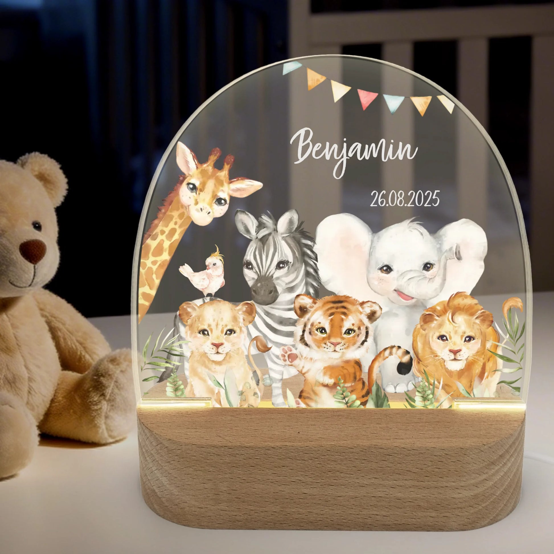Nachtlicht Safaritiere personalisiert Nachtlicht oval mit Holzständer und LED-Licht BxHxT ca. 14,5 x 16 x 6 cm 4 mm Acrylglas & Buchenholzständer