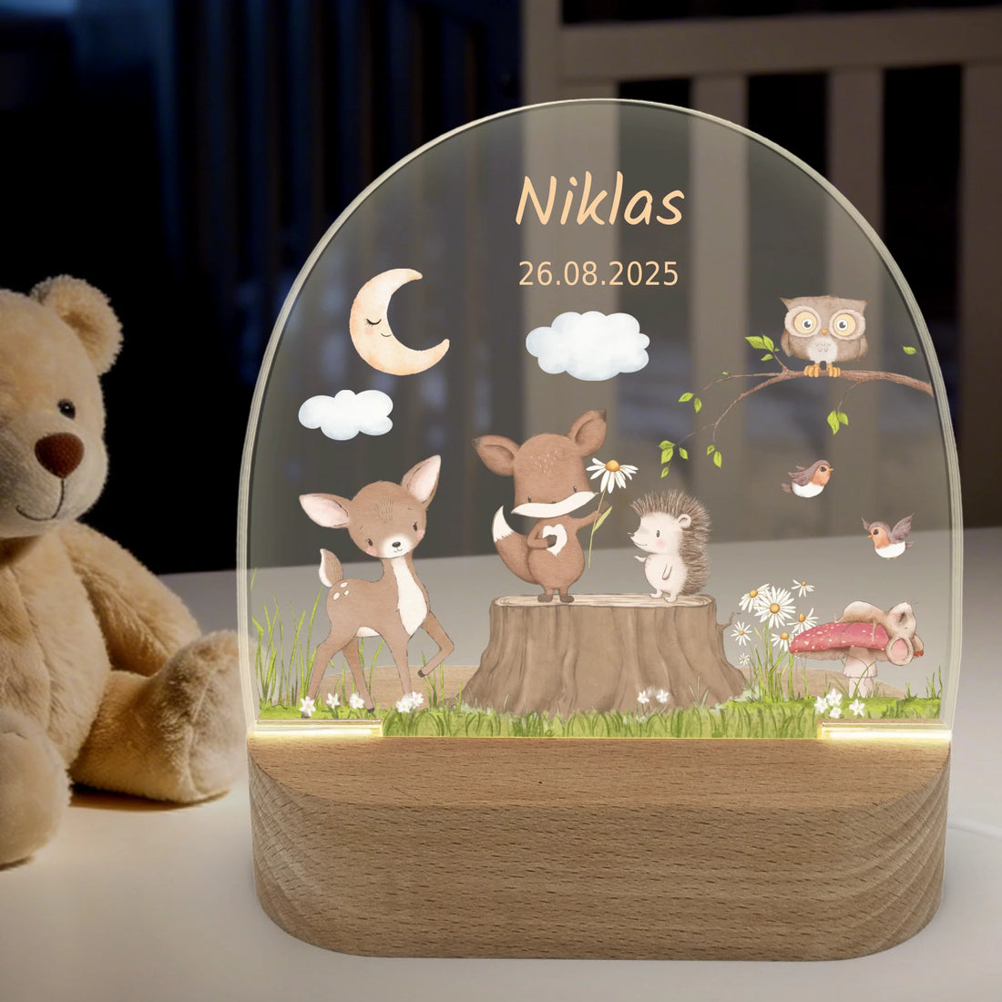 Nachtlicht Waldtiere personalisiert Nachtlicht oval mit Holzständer und LED-Licht BxHxT ca. 14,5 x 16 x 6 cm 4 mm Acrylglas & Buchenholzständer