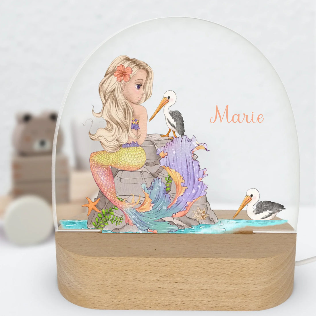 Nachtlicht Meerjungfrau mit Pelikan personalisiert Nachtlicht oval mit Holzständer und LED-Licht BxHxT ca. 14,5 x 16 x 6 cm 4 mm Acrylglas & Buchenholzständer