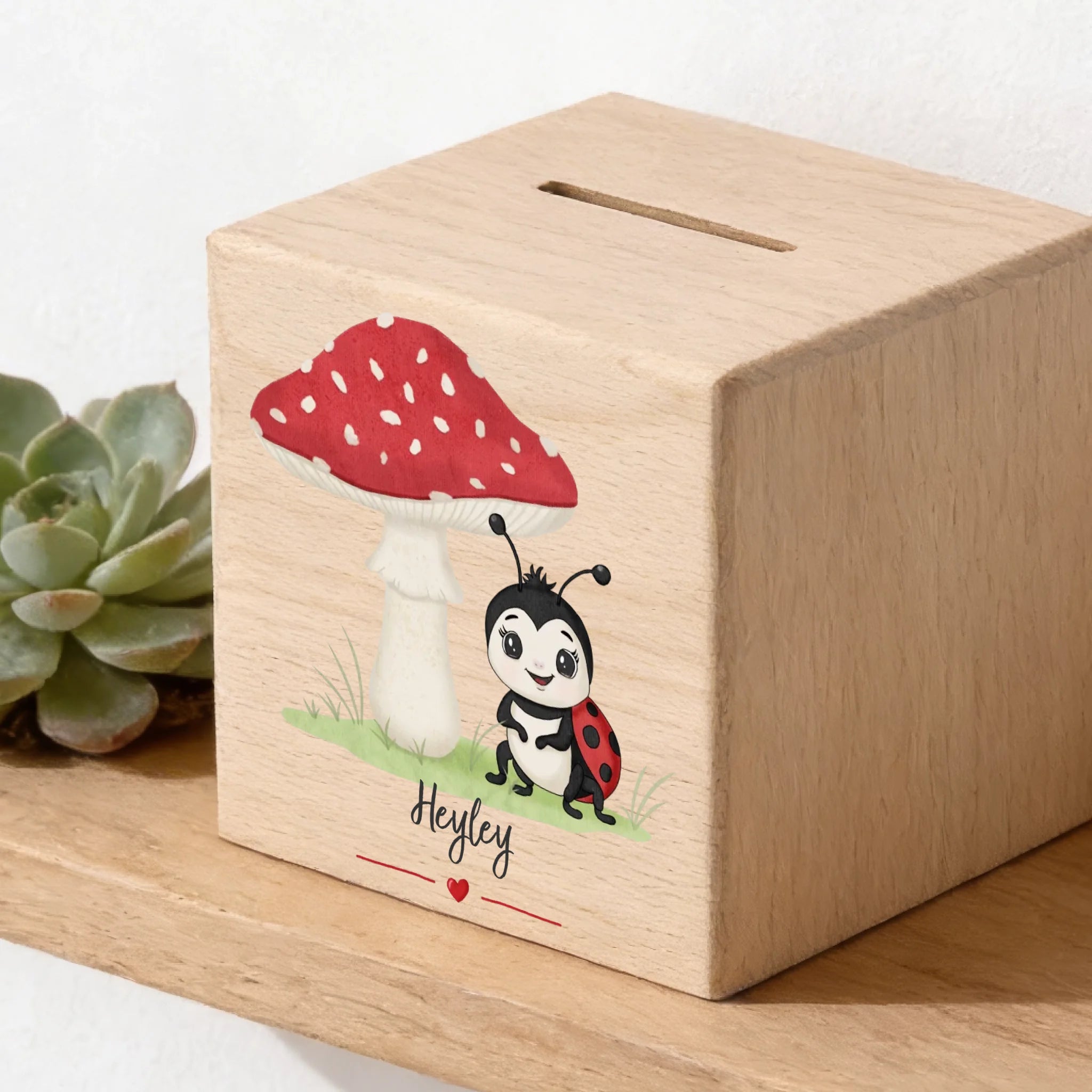 Holzspardose personalisiert Pilz und Marienkäfer