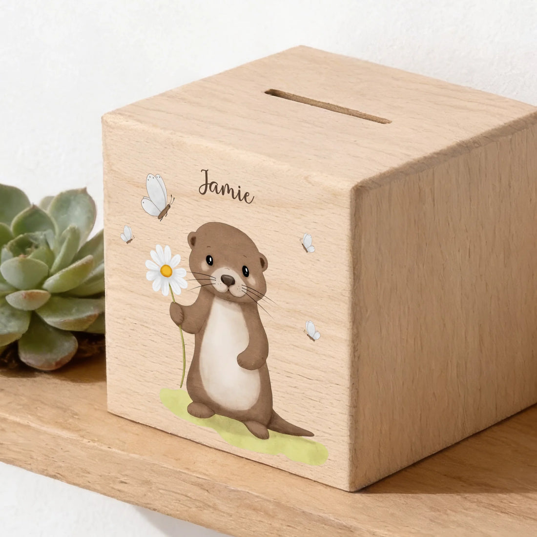 Holzspardose personalisiert Otter mit Blume und Schmetterlinge Holzspardose massives Buchenholz mit UV-Direktdruck BxHxT 10 × 10 × 10 cm