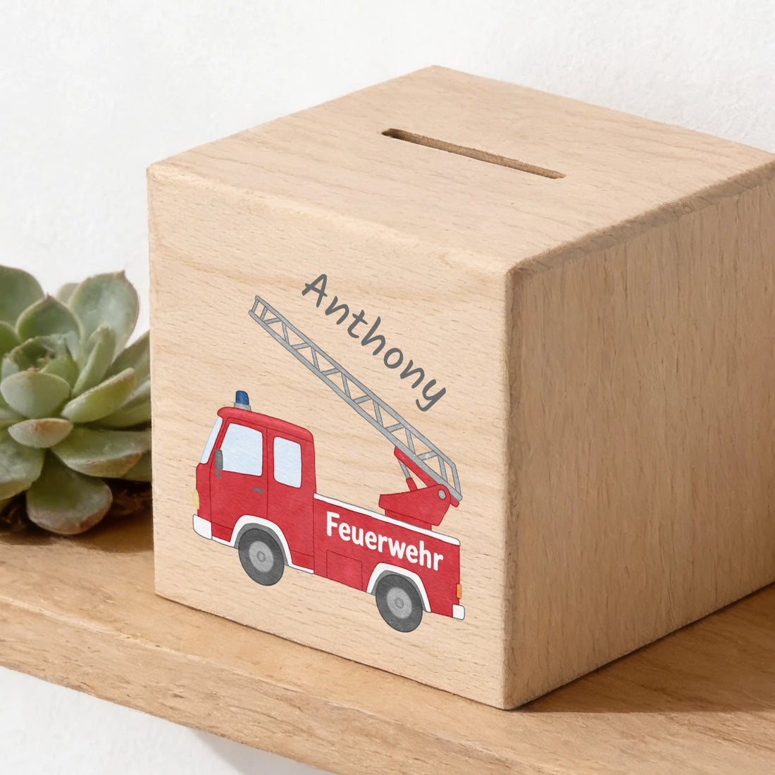 Holzspardose personalisiert Einsatzfahrzeug Holzspardose massives Buchenholz mit UV-Direktdruck BxHxT 10 × 10 × 10 cm